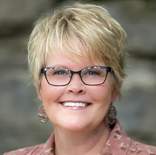 Paula Armstrong Interior Design logo