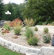 Premier Landscape LLC logo