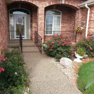Premier Pebble Paving logo