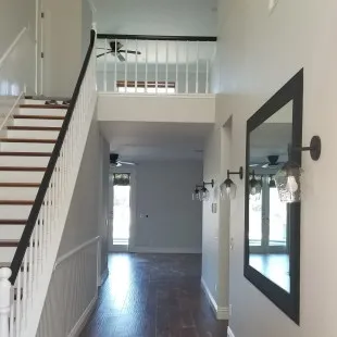 Pro Home Improvements logo