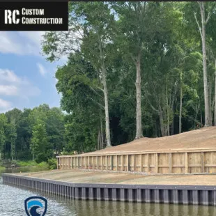 R.C. Custom Construction logo