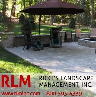Ricci's Landscape Management logo