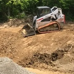 Riggs Excavating LLC logo