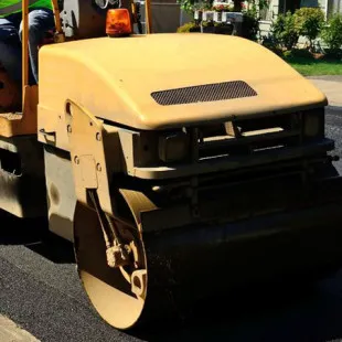 Roberts Asphalt Co. logo