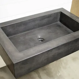 RockMill Countertops logo