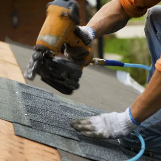 Roof Builders LLC logo