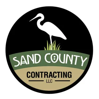 Sand County Contracting, LLC logo