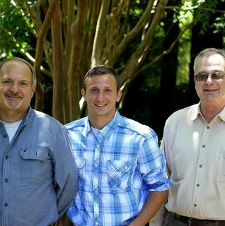 Segale & Cerini Landscape Contractors logo