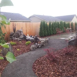 Sisk Landscape Construction logo