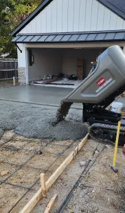 Smart concrete llc logo