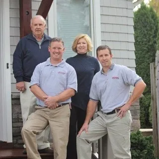 Smithwell Construction Inc logo