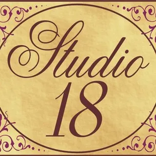 Studio Eighteen | Custom Interior Decorative Art logo