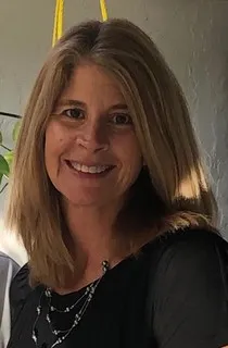 Suzanne Ludwig, Designer logo