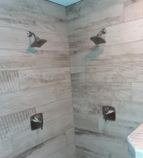 Top Notch Tile and remodeling logo