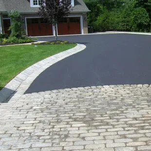 Uneek Paving & Masonry Corp logo