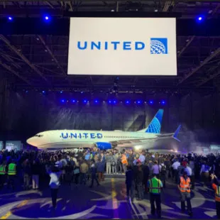 United Airlines Reservations logo