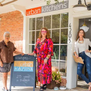 Urban Kitchens logo