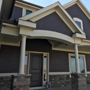 Veteran's Custom Home Solutions logo