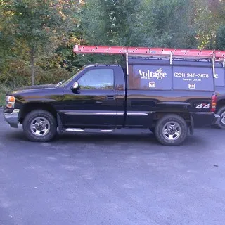 Voltage Electric, Inc. logo