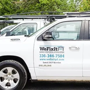 WeFixIt Garage Door & Gate logo