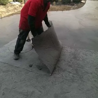 W&t Concrete/ Independant Contractors logo