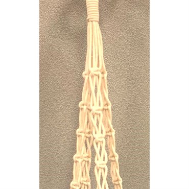 Primitive 40" Woven Link Hanger Cream
