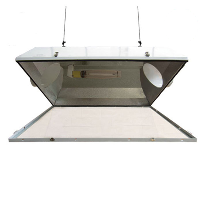 El Jefe 8" Single Lamp Reflector - Shattered Glass