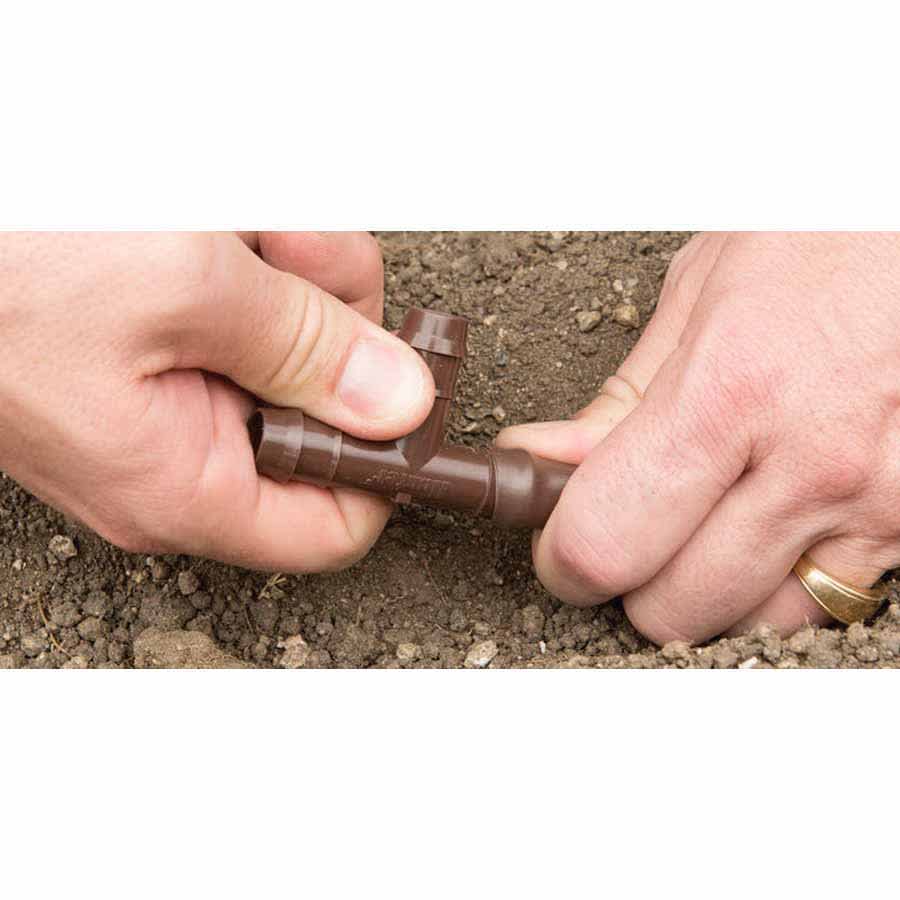 Hunter Insert Tee, 17 Mm Barb Brown Acetal | PLDTEE