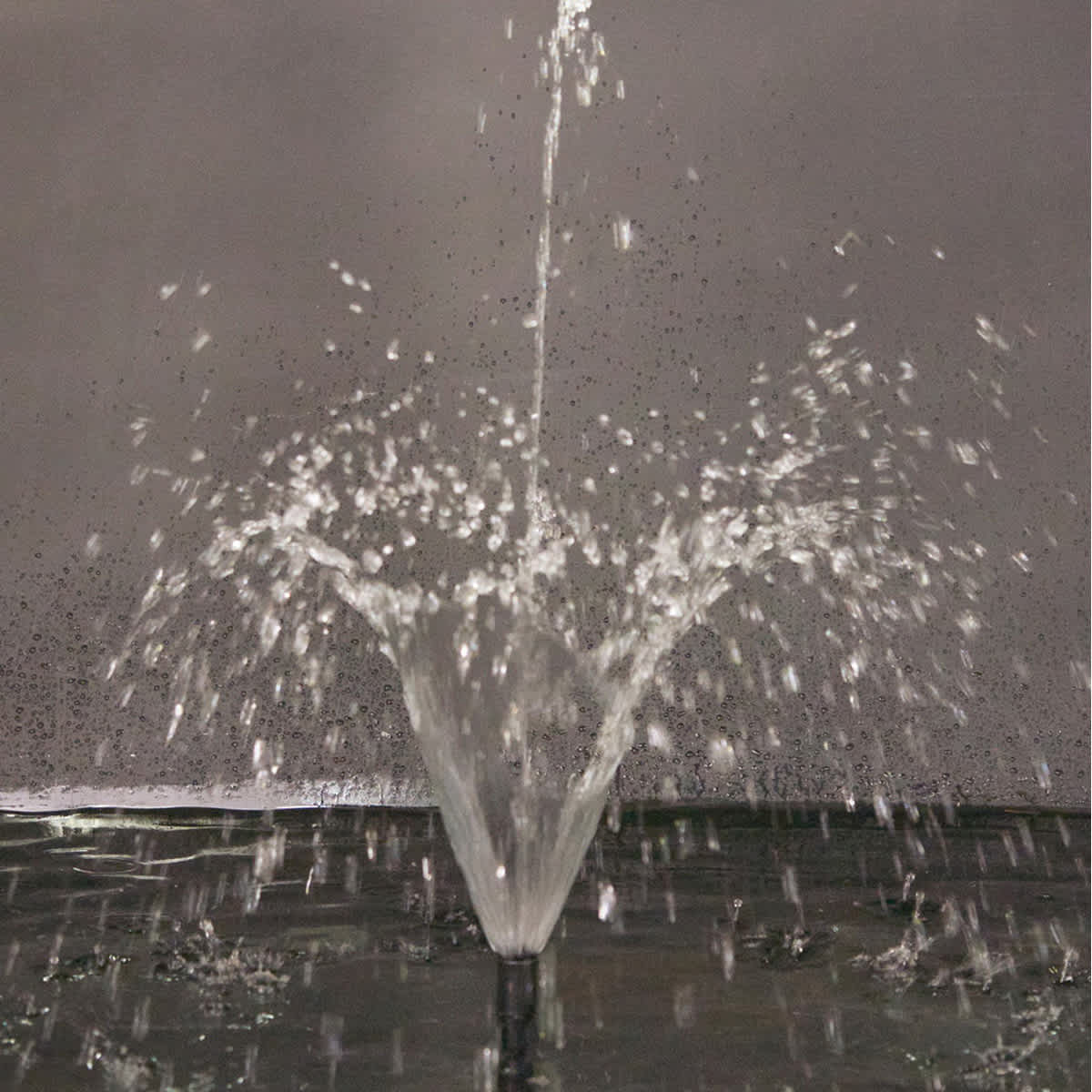 12 to 18" Telescoping For MD 250 to 750 gph Pumps Fountain Head | AWGMDFH2575