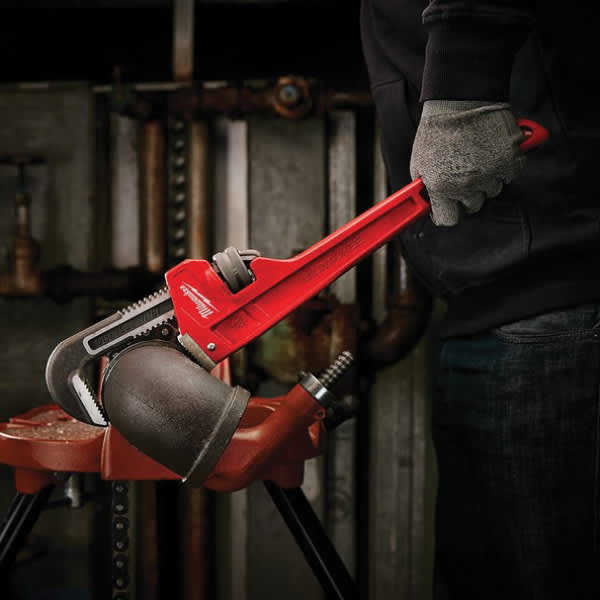 18" Steel Ergonomic Pipe Wrench | MKE48227118