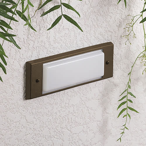2.5 W T3 LED Architectural Bronze Copper-Free Aluminum Landscape Series 4245 Model Step Light | VISSL4245ZW2T3