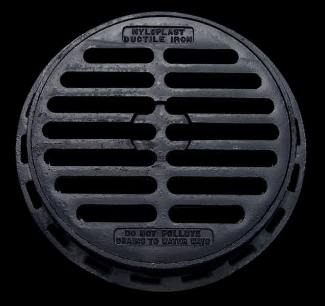 ADS Nyloplast Drop-In Drainage Grate, Round Ductile Iron, Black 8" | DFE0801DI