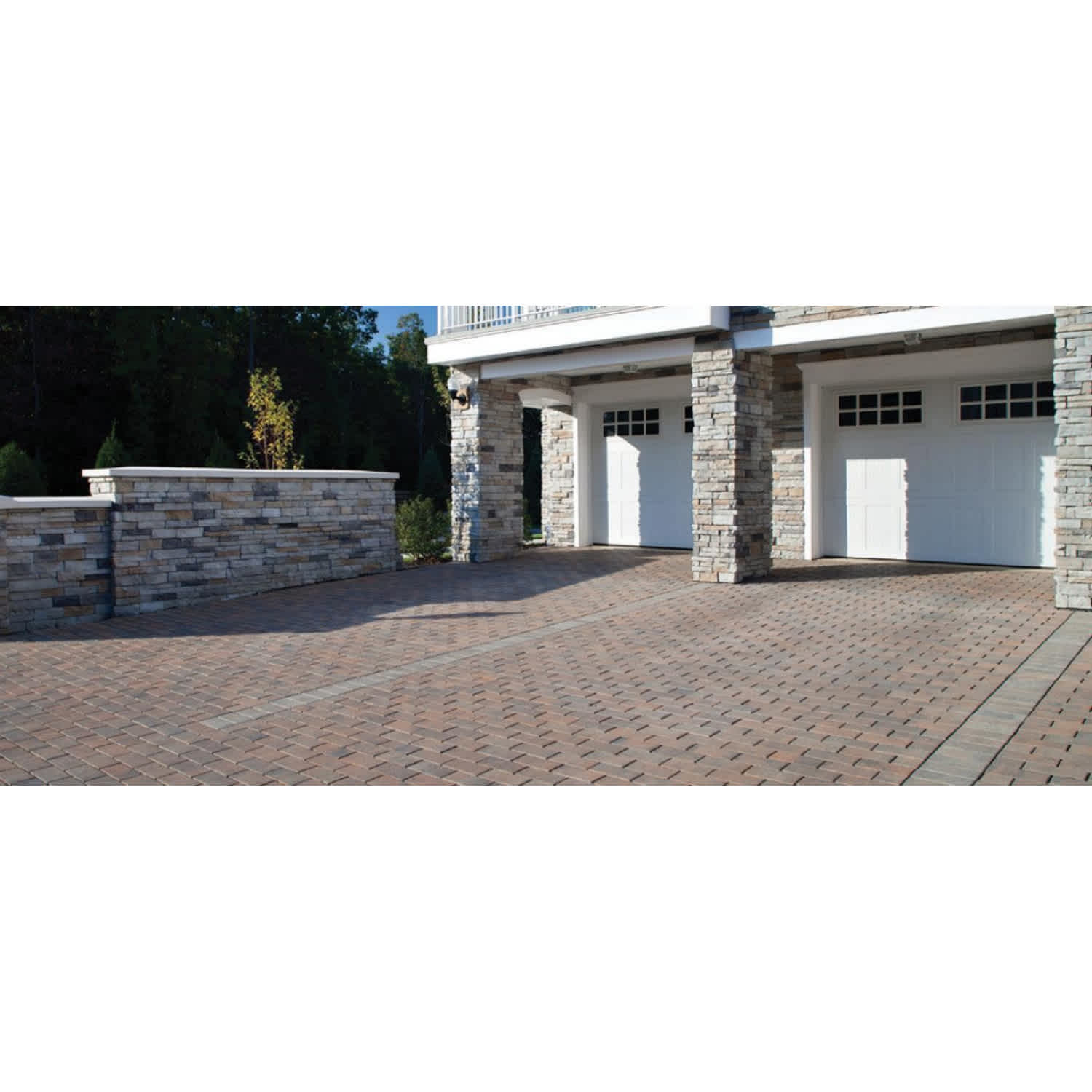Belgard Herrbone Aqua Roc Paver, 4-1/2" x 9" x 3-1/8", Toscana | 10352092