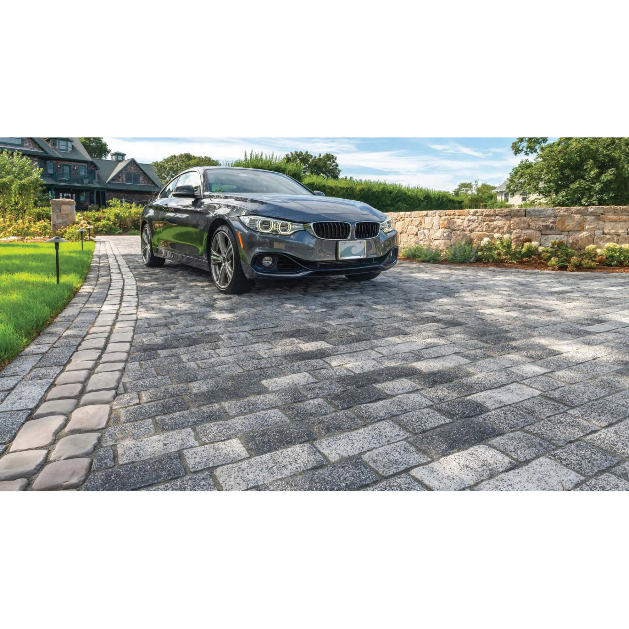 2-3/4" Peppered Granite 3-Piece Tribeca Cobble Random Bundle Paver | UNP2282M00740921