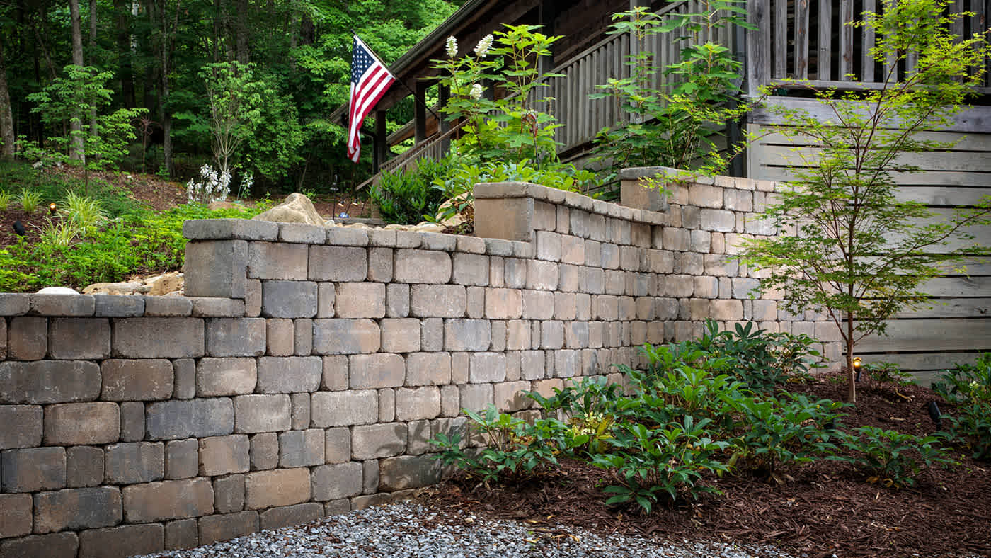 Castlemanor Grana Retaining Wall, Colonial Multi-Piece, 3 x 10 x 12" | 16252158