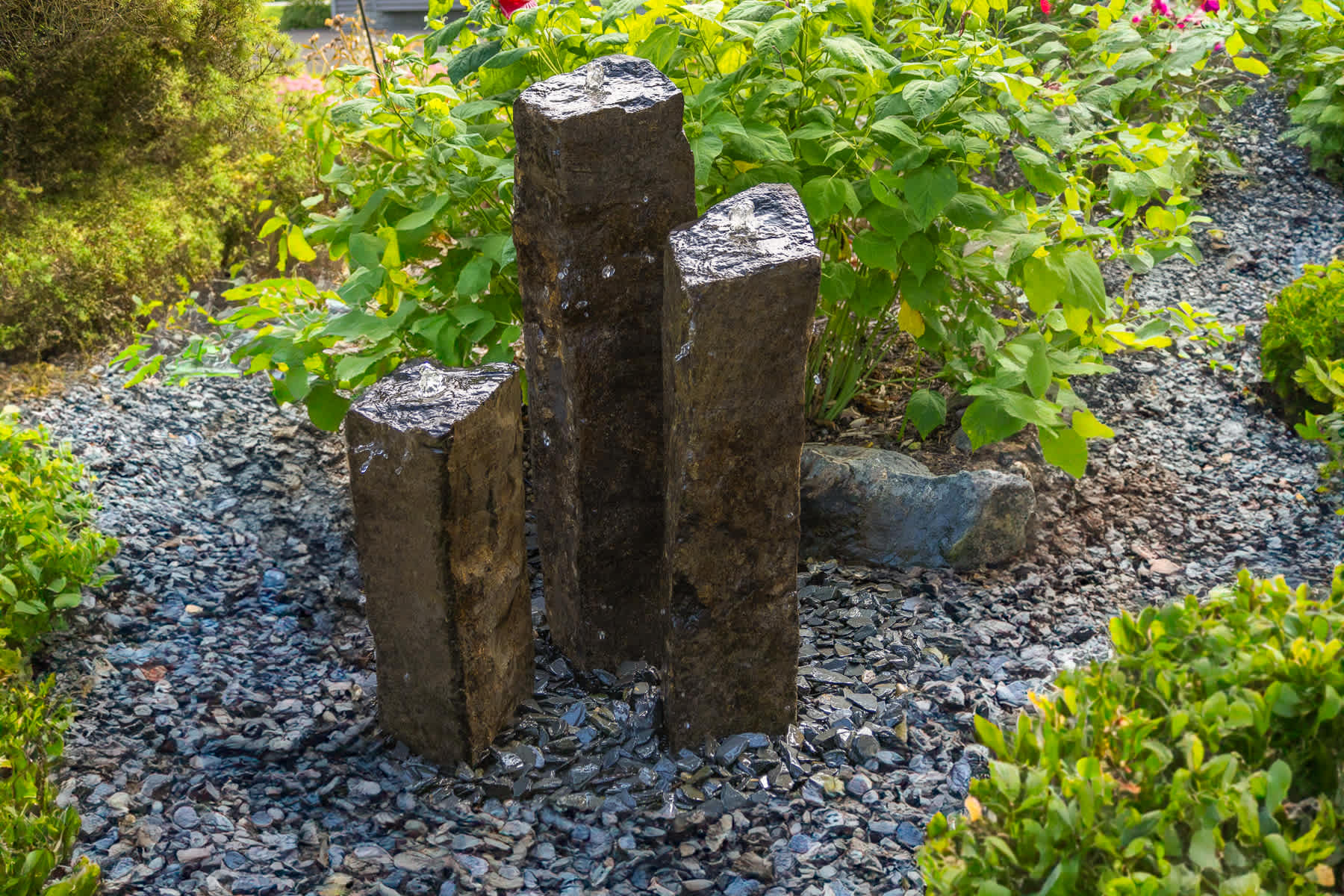 EasyPro Natural Top Basalt Column Kit w/ 48" Basin, Sizes are 20", 27", 35", 1000 GPH Pump & Light Rings 3"