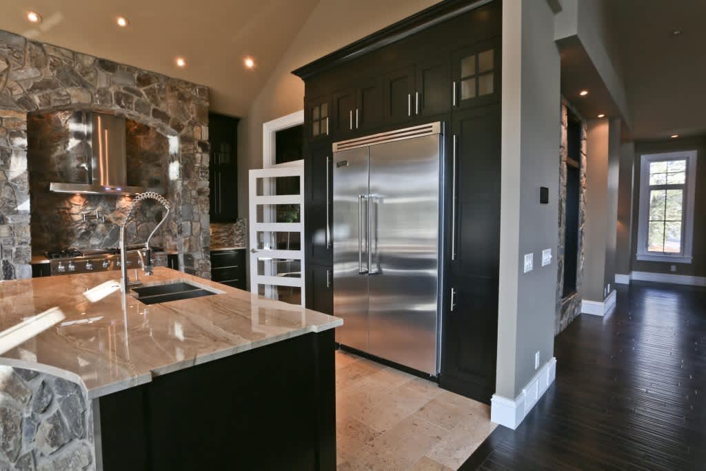 MOOSE MOUNTAIN - COTTAGE BLEND - THIN VENEER - CORNERS -