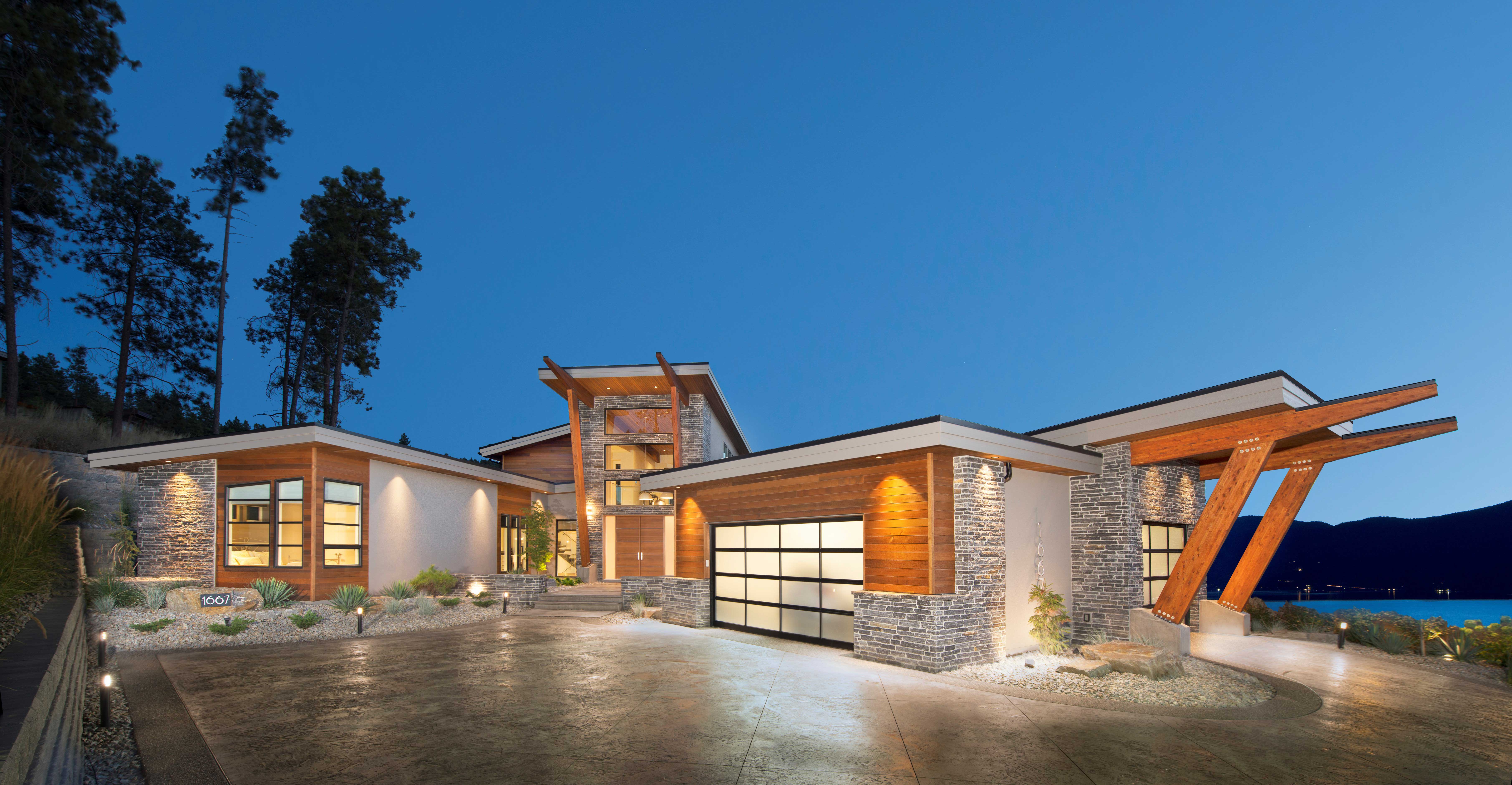 WEST COAST - LEDGESTONE - THIN VENEER - CORNERS - 150 LF/CRATE - (P)
