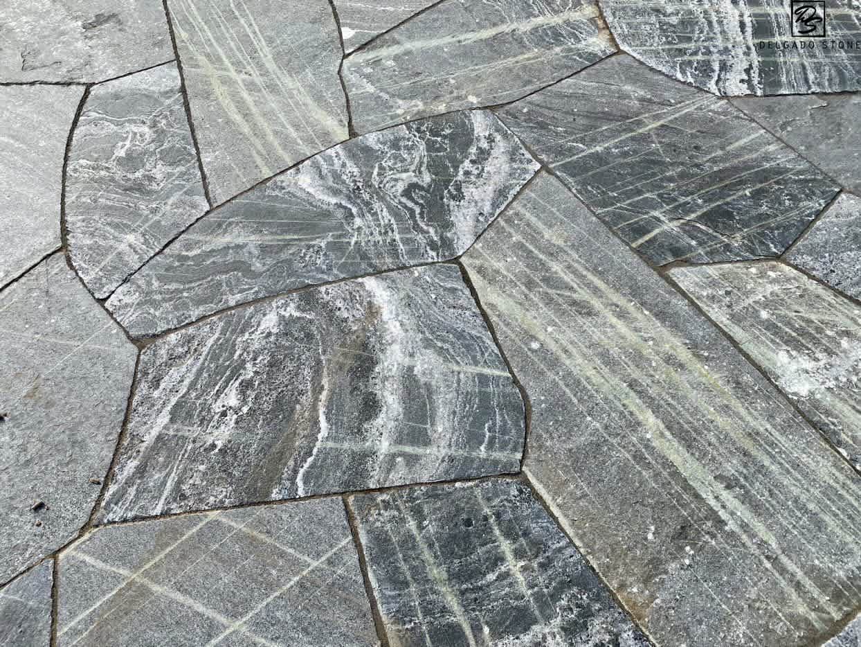 AM. MIST SAWN FLAGSTONE 2"