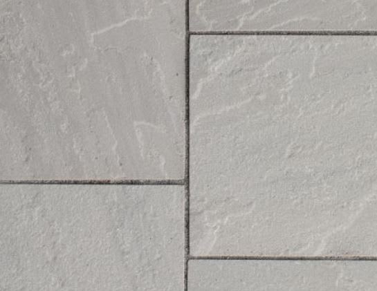 Blue Ice Rockface Treads Oakville Stone 1 Ea - 8 Sf / 1 Pallet - 144 Sf (18 Ea) 16" X 72" X 2" | BI-TR-16X72