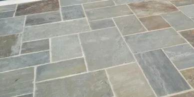 BLUESTONE FULL COLOR PAVING, NATURAL CLEFT TOP AND SAWN ALL 4 SIDES NOMINAL 18" X 24" X 1"
