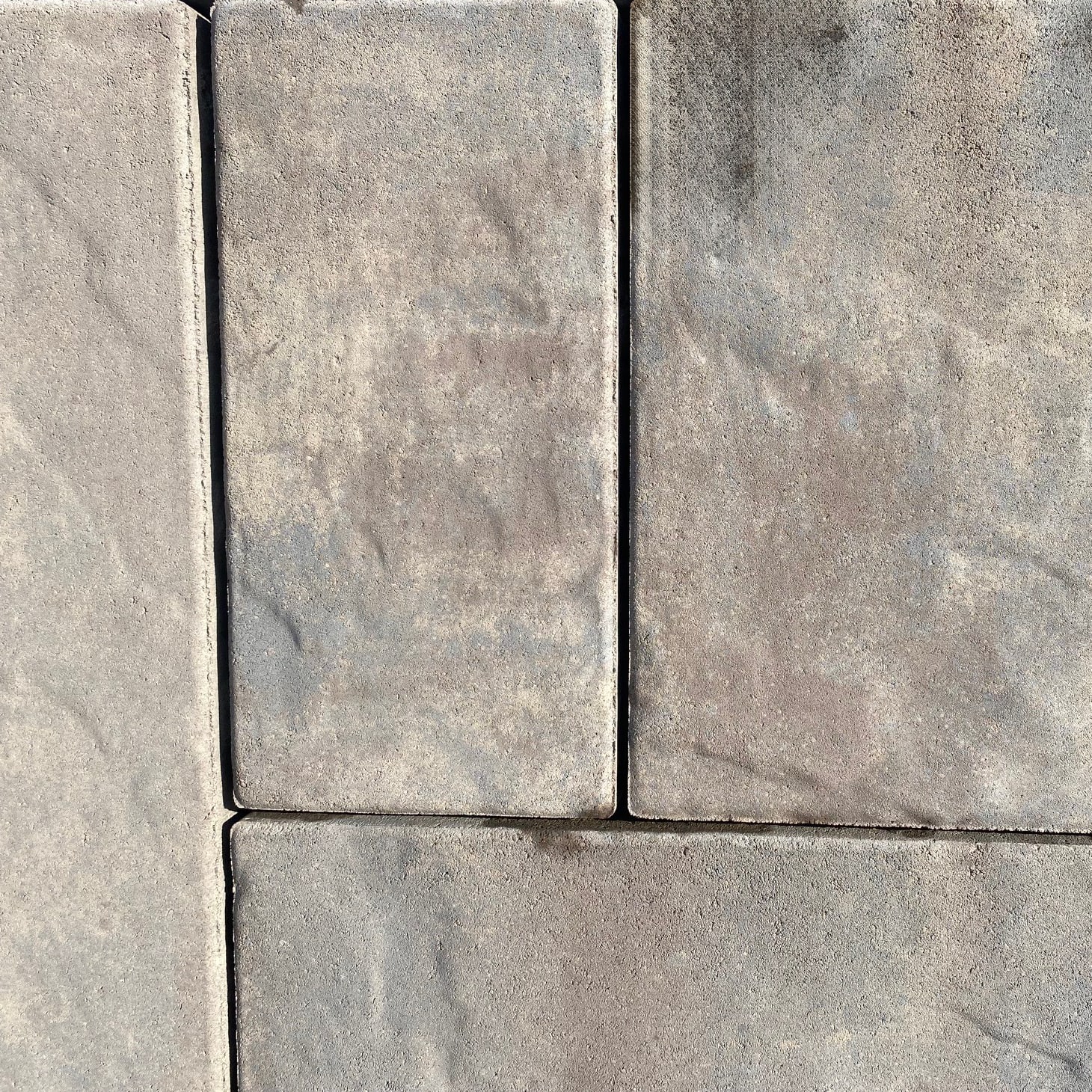 Unilock Beacon Hill Flagstone Max Sierra 11.657 Sf/ Layer 10 Layers/ Pal 116.57 Sf/ Pallet Random
