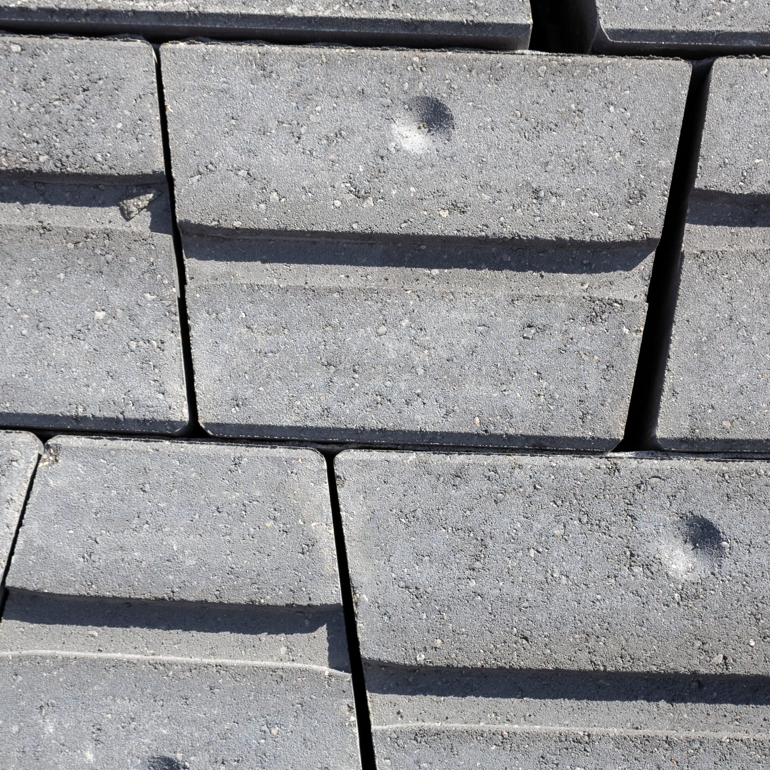 Unilock Quarry Smooth Wall Gray Random | 0573WT0062322-0