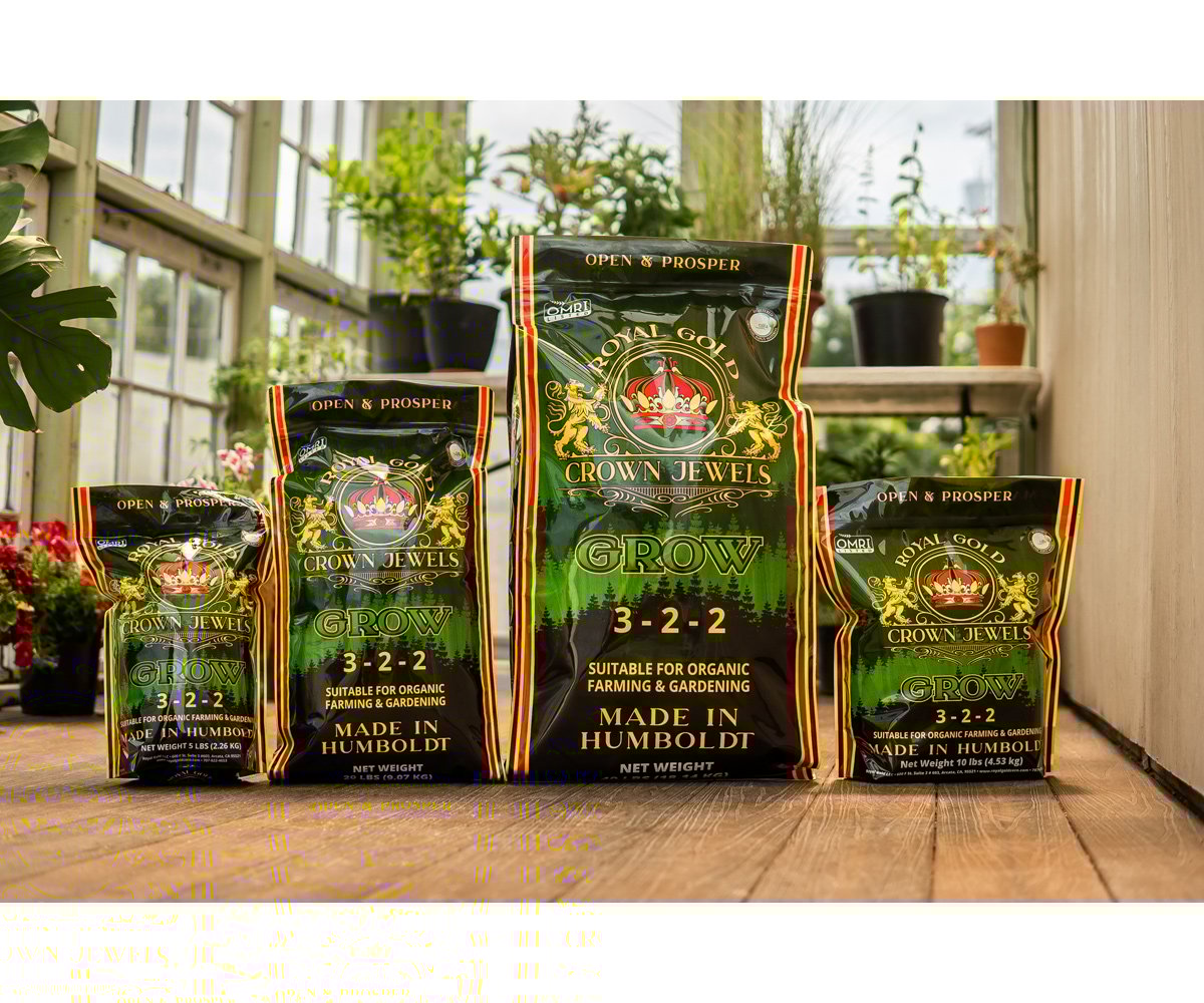 Royal Gold Crown Jewels Grow 3-2-2, 5 lb
