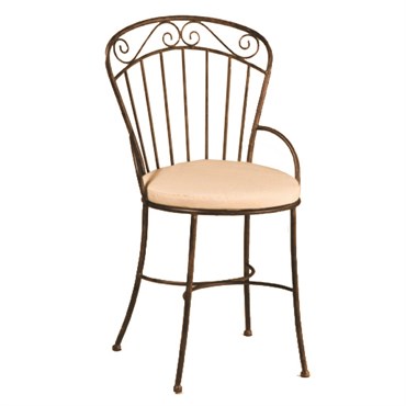 Deer Park Imperial Chair With Tan Cushion Black