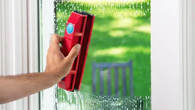WINDOW CLEANING — Landscape Maintenance project by EnviroPro Land LLC in Vancouver