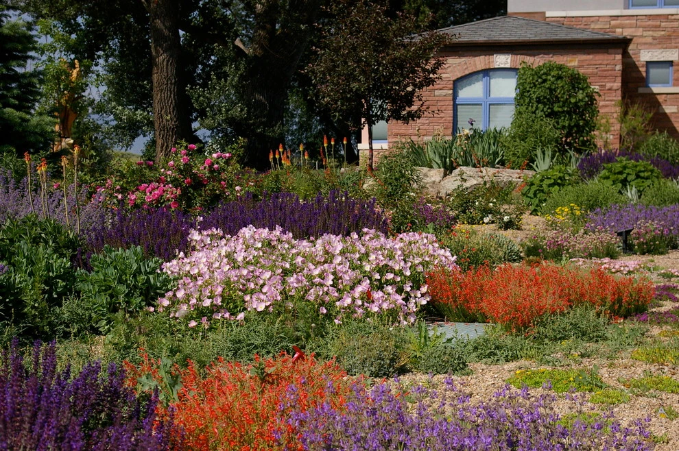 Changing Landscapes - Photo 4