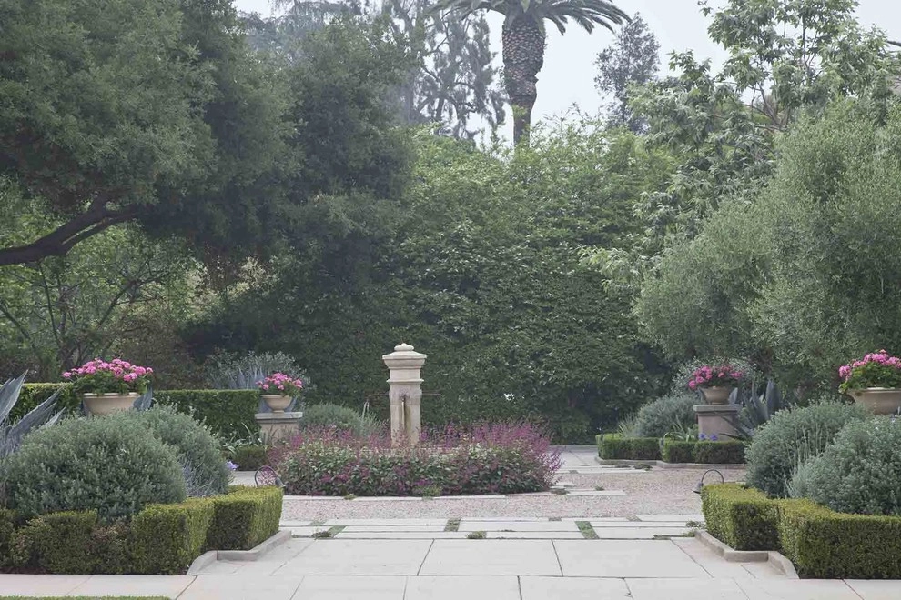 Sylvanus Marston Mediterranean by Gabriela Yariv Landscape Design - Photo 4