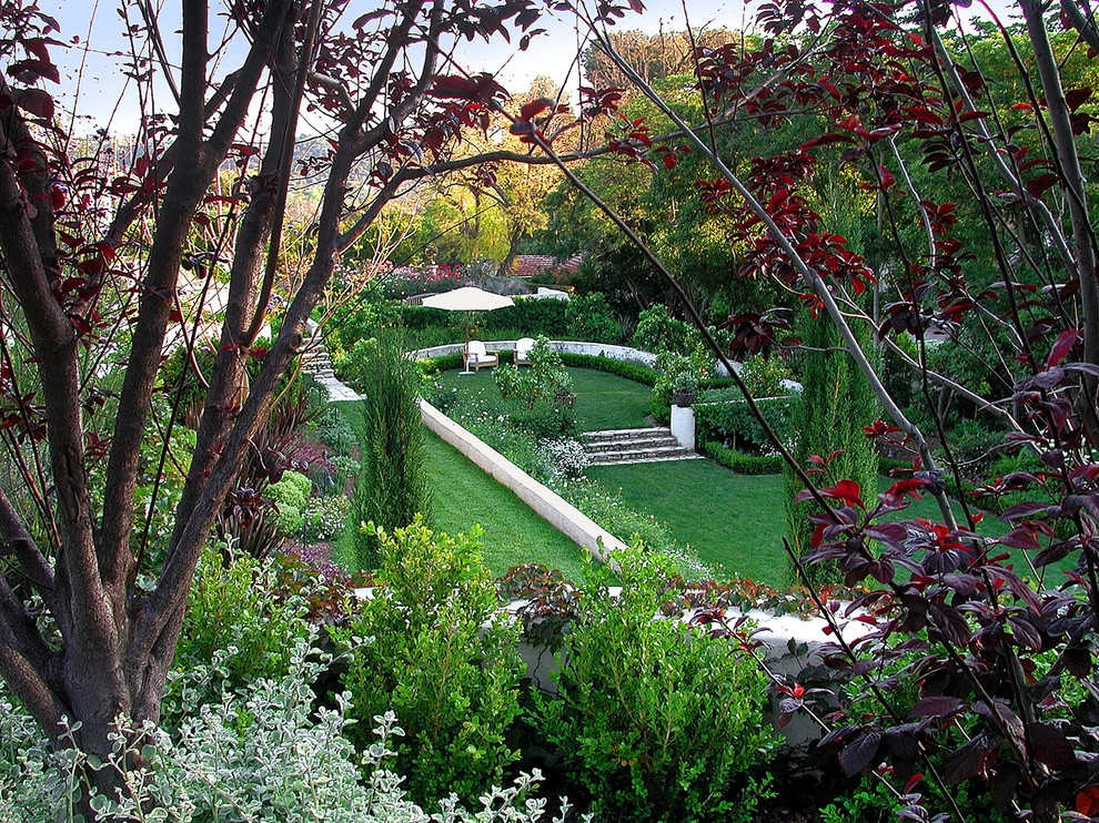 Spanish Colonial Revival Estate by Gabriela Yariv Landscape Design - Photo 8