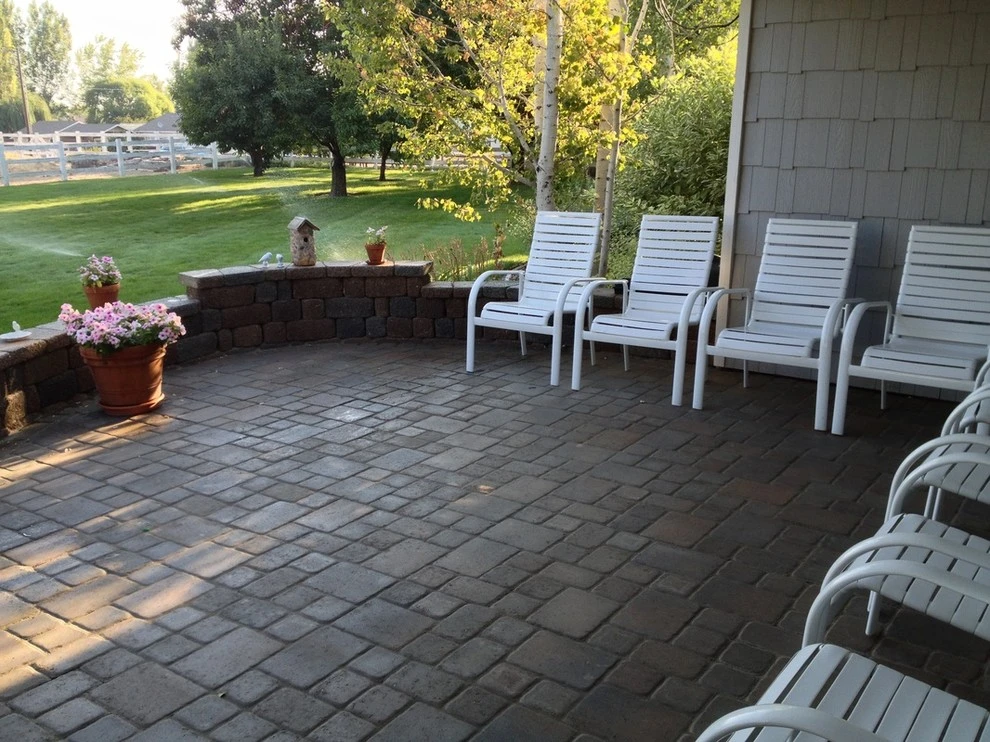 ClearWater Landscape - Photo 12